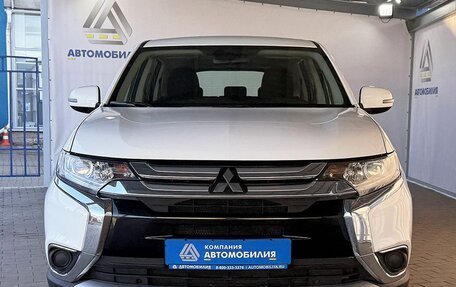 Mitsubishi Outlander III рестайлинг 3, 2017 год, 1 829 000 рублей, 8 фотография