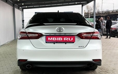 Toyota Camry, 2022 год, 3 289 000 рублей, 4 фотография