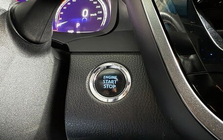 Toyota Camry, 2022 год, 3 289 000 рублей, 15 фотография