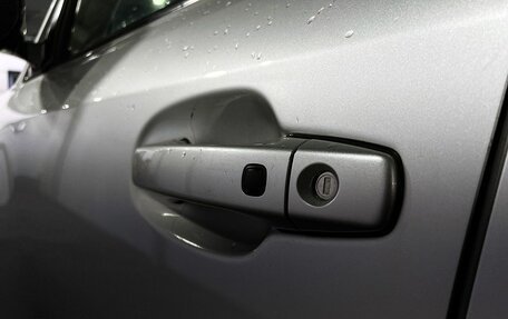 Toyota Land Cruiser 200, 2009 год, 2 899 000 рублей, 32 фотография