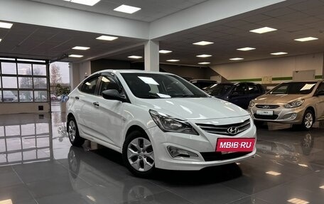 Hyundai Solaris II рестайлинг, 2015 год, 995 000 рублей, 5 фотография