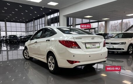 Hyundai Solaris II рестайлинг, 2015 год, 995 000 рублей, 6 фотография