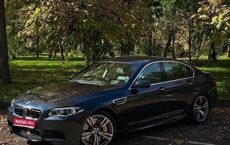 BMW M5, 2015 год, 4 950 000 рублей, 1 фотография