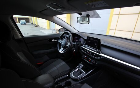 KIA Cerato IV, 2022 год, 2 245 000 рублей, 16 фотография