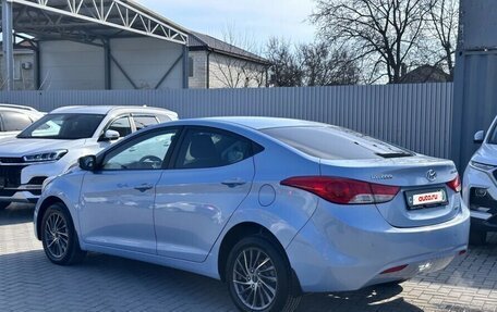 Hyundai Elantra V, 2011 год, 855 000 рублей, 2 фотография