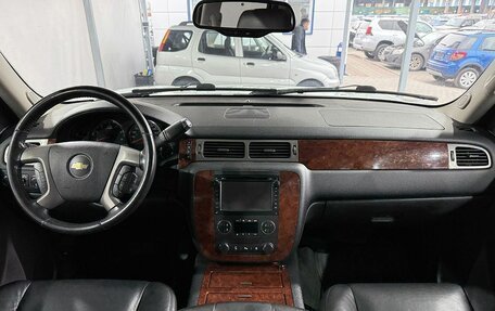 Chevrolet Tahoe III, 2011 год, 2 499 000 рублей, 12 фотография