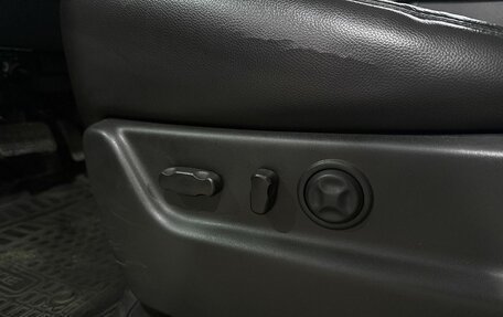 Chevrolet Tahoe III, 2011 год, 2 499 000 рублей, 24 фотография