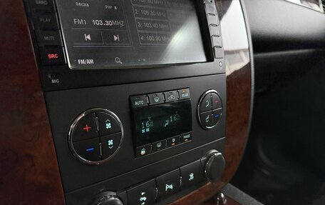 Chevrolet Tahoe III, 2011 год, 2 499 000 рублей, 17 фотография