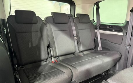 Opel Zafira Life I, 2021 год, 2 950 000 рублей, 15 фотография