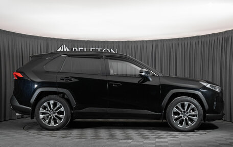 Toyota RAV4, 2022 год, 3 580 000 рублей, 7 фотография