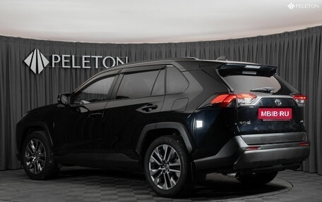 Toyota RAV4, 2022 год, 3 580 000 рублей, 4 фотография