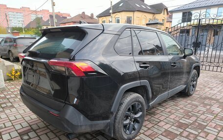 Toyota RAV4, 2022 год, 3 500 000 рублей, 4 фотография