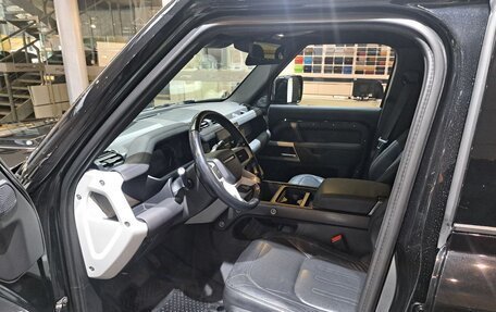 Land Rover Defender II, 2021 год, 9 550 000 рублей, 20 фотография