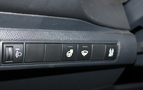 Toyota Corolla, 2019 год, 2 100 000 рублей, 13 фотография