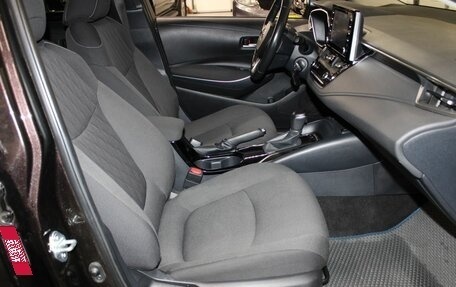 Toyota Corolla, 2019 год, 2 100 000 рублей, 12 фотография