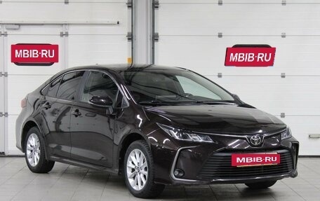 Toyota Corolla, 2019 год, 2 100 000 рублей, 3 фотография