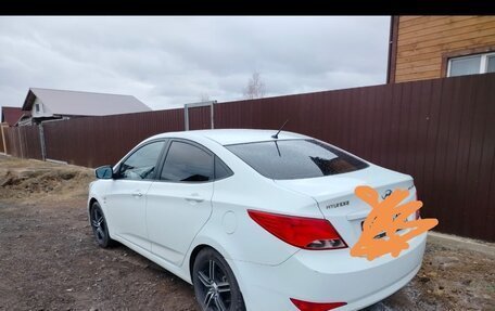 Hyundai Solaris II рестайлинг, 2015 год, 888 000 рублей, 4 фотография