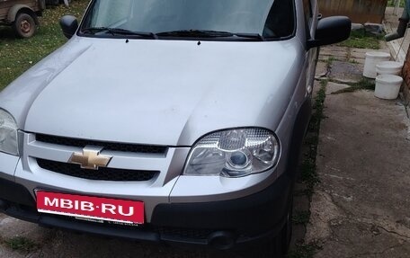 Chevrolet Niva I рестайлинг, 2017 год, 670 000 рублей, 1 фотография