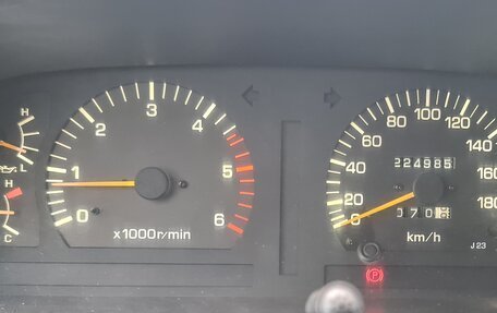 Toyota Land Cruiser 70, 1993 год, 1 950 000 рублей, 19 фотография