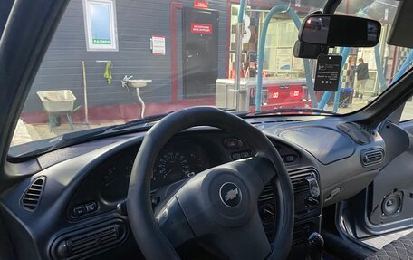 Chevrolet Niva I рестайлинг, 2009 год, 450 000 рублей, 5 фотография