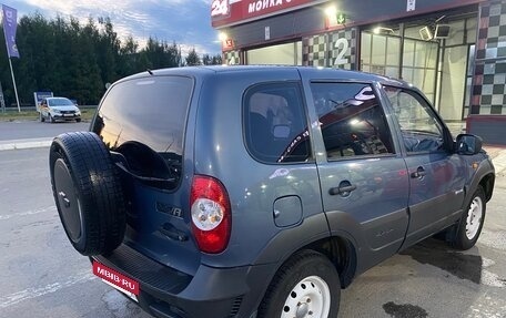 Chevrolet Niva I рестайлинг, 2009 год, 450 000 рублей, 3 фотография