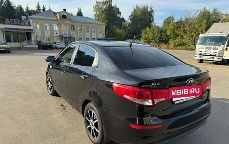 KIA Rio III рестайлинг, 2015 год, 1 290 000 рублей, 10 фотография