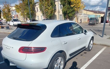 Porsche Macan I рестайлинг, 2016 год, 3 700 000 рублей, 2 фотография