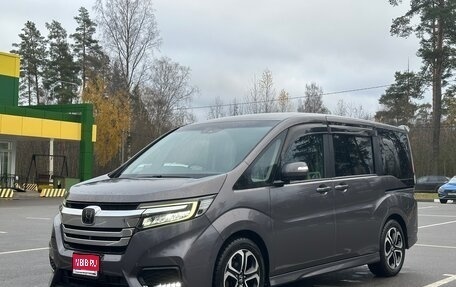 Honda Stepwgn IV, 2019 год, 2 680 000 рублей, 1 фотография