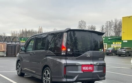 Honda Stepwgn IV, 2019 год, 2 680 000 рублей, 3 фотография