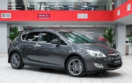 Opel Astra J, 2011 год, 799 000 рублей, 3 фотография