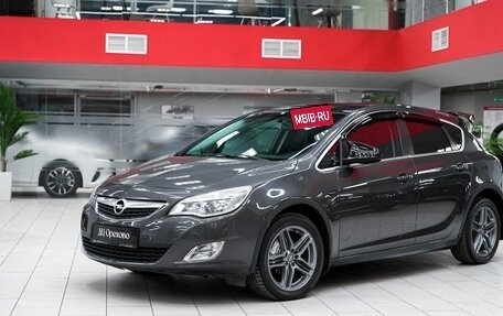Opel Astra J, 2011 год, 799 000 рублей, 5 фотография