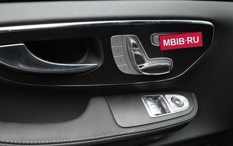 Mercedes-Benz V-Класс, 2024 год, 16 320 000 рублей, 15 фотография