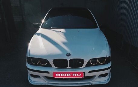 BMW 5 серия, 1999 год, 600 000 рублей, 2 фотография