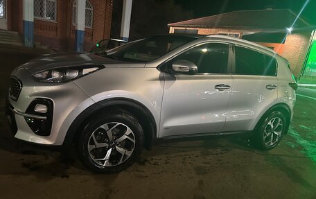 KIA Sportage IV рестайлинг, 2019 год, 1 500 000 рублей, 3 фотография