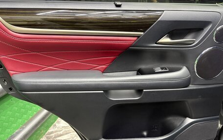 Lexus LX III, 2021 год, 12 390 000 рублей, 17 фотография