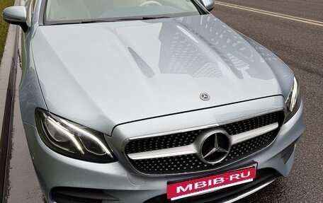 Mercedes-Benz E-Класс, 2019 год, 4 950 000 рублей, 3 фотография