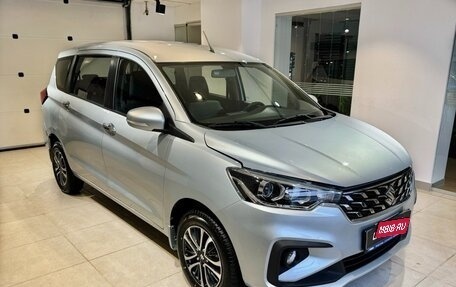 Suzuki Ertiga II, 2024 год, 2 950 000 рублей, 3 фотография