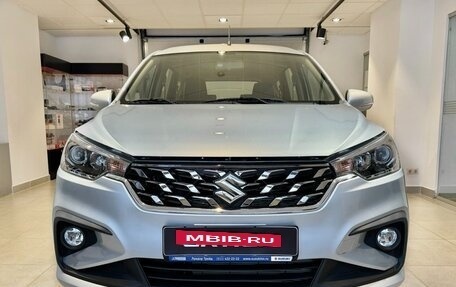 Suzuki Ertiga II, 2024 год, 2 950 000 рублей, 2 фотография