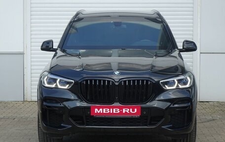BMW X5, 2021 год, 25 900 000 рублей, 2 фотография