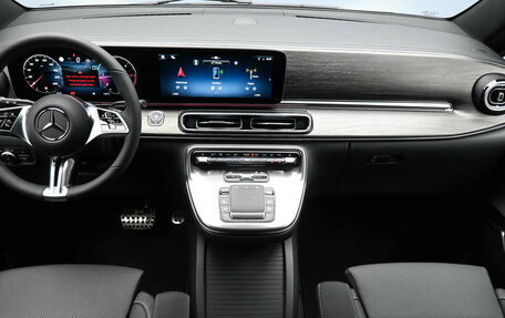 Mercedes-Benz V-Класс, 2024 год, 16 320 000 рублей, 9 фотография