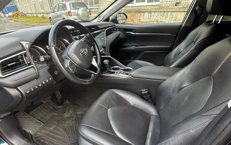 Toyota Camry, 2019 год, 2 845 000 рублей, 6 фотография