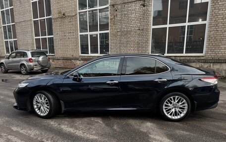 Toyota Camry, 2019 год, 2 845 000 рублей, 4 фотография