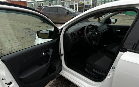 Volkswagen Polo VI (EU Market), 2012 год, 680 000 рублей, 13 фотография