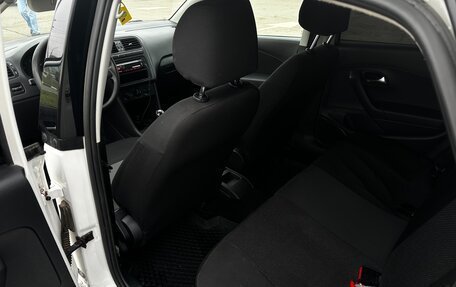 Volkswagen Polo VI (EU Market), 2012 год, 680 000 рублей, 22 фотография