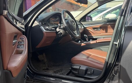 BMW 5 серия, 2013 год, 1 800 000 рублей, 6 фотография