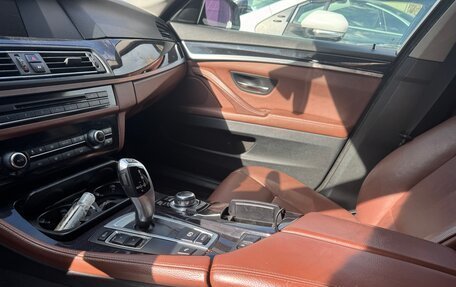 BMW 5 серия, 2013 год, 1 800 000 рублей, 5 фотография