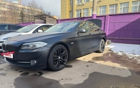 BMW 5 серия, 2013 год, 1 800 000 рублей, 4 фотография