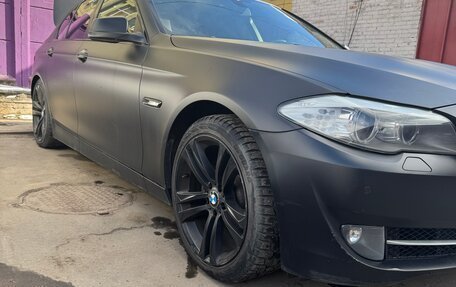 BMW 5 серия, 2013 год, 1 800 000 рублей, 15 фотография