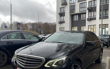 Mercedes-Benz E-Класс, 2014 год, 1 700 000 рублей, 4 фотография