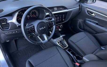 KIA Rio IV, 2021 год, 1 850 000 рублей, 7 фотография